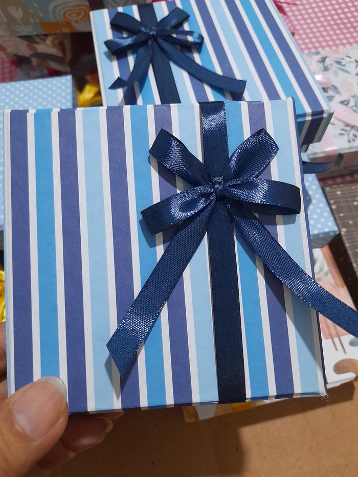Gift Box Mini LM antam/ kotak Kado 10x10x3Cm Doff