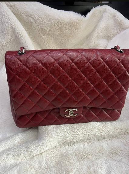 Chanel classic Maxi Caviar SHW