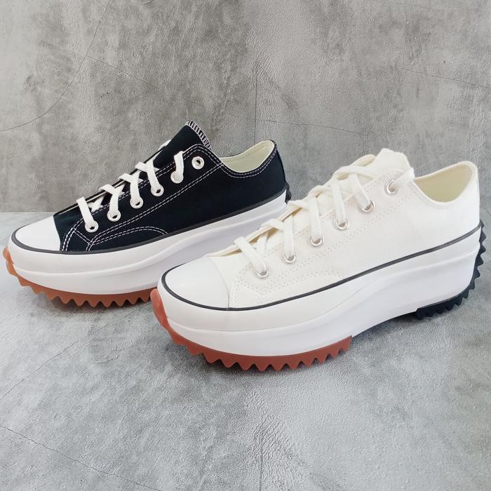 Sepatu Sneakers - CONVERSE Run Star Hike Ox - Black/White [168816C]