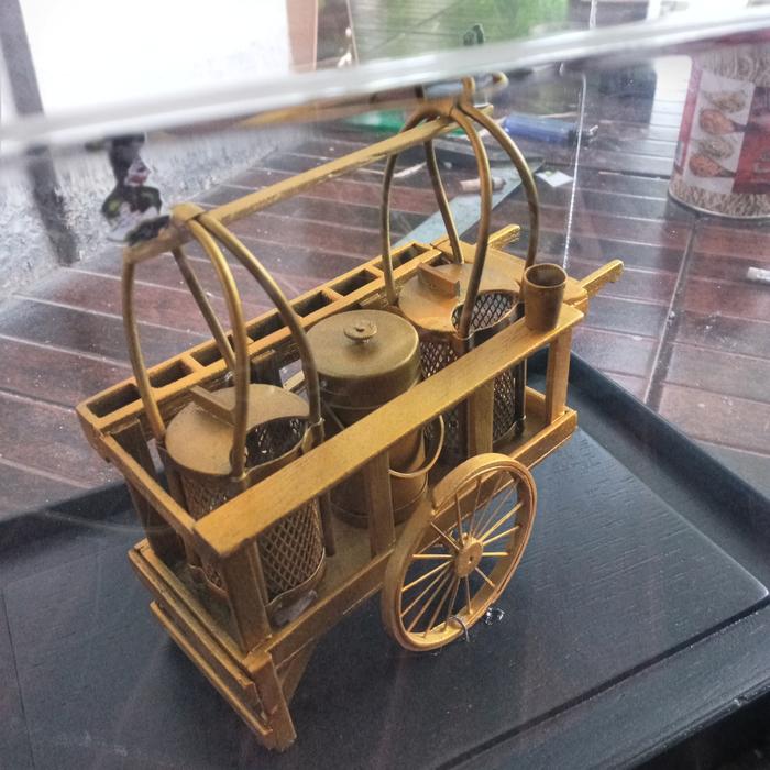 Miniatur gerobak Cendol with display box