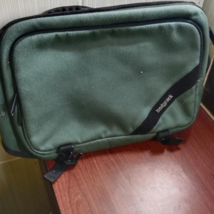 Tas pria bodypack