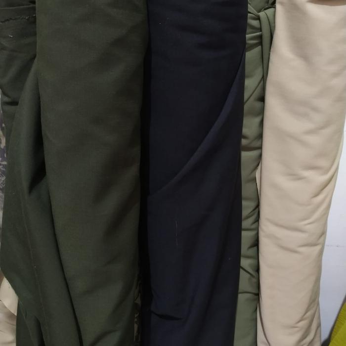 Kain meteran bahan Ripstop polos