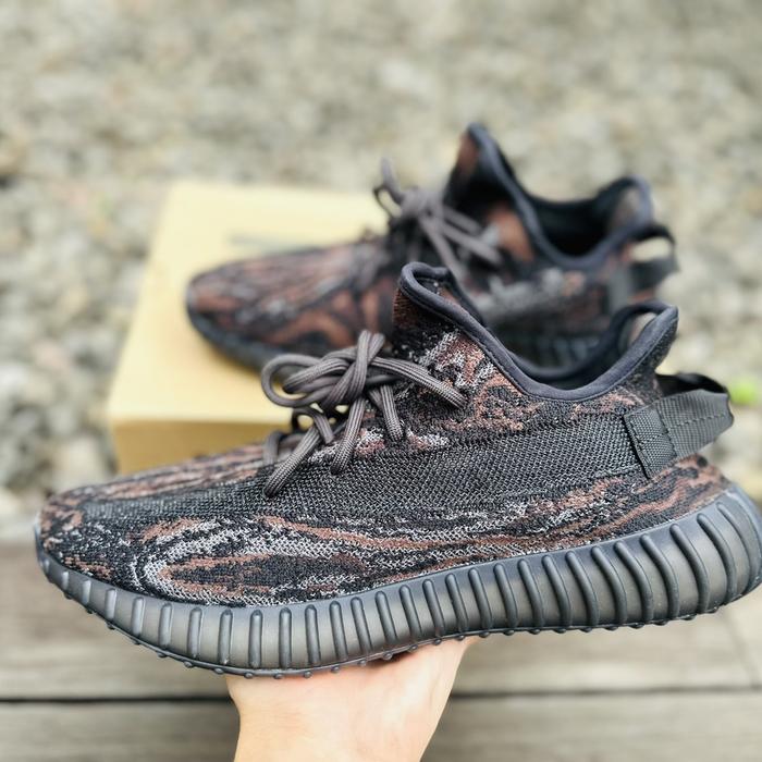 Yeezy 350 MX Rock 100% Authentic Sneakers