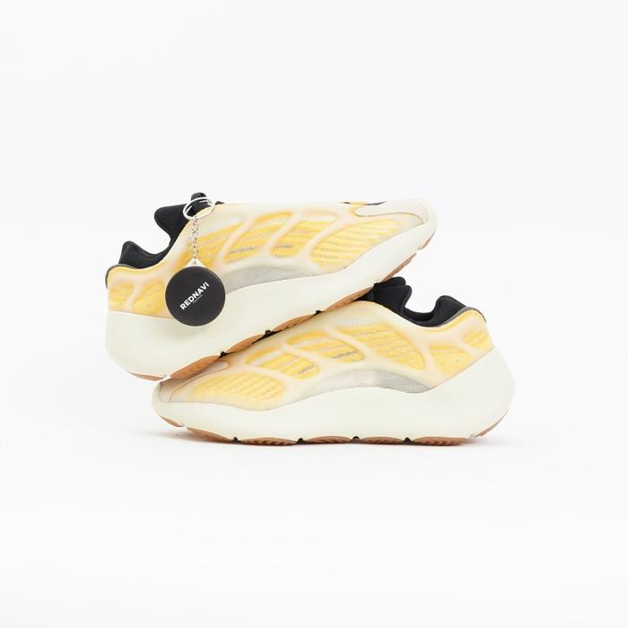 Adidas Yeezy 700 v3 Safflower Original