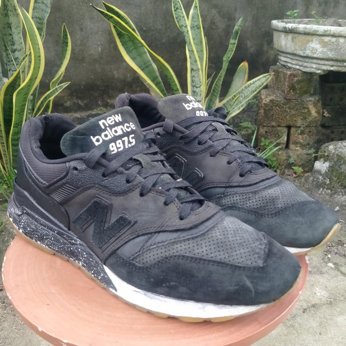 Sepatu Second Sneakers Brand New Balance 997,5 Size 44 Insole 28 cm