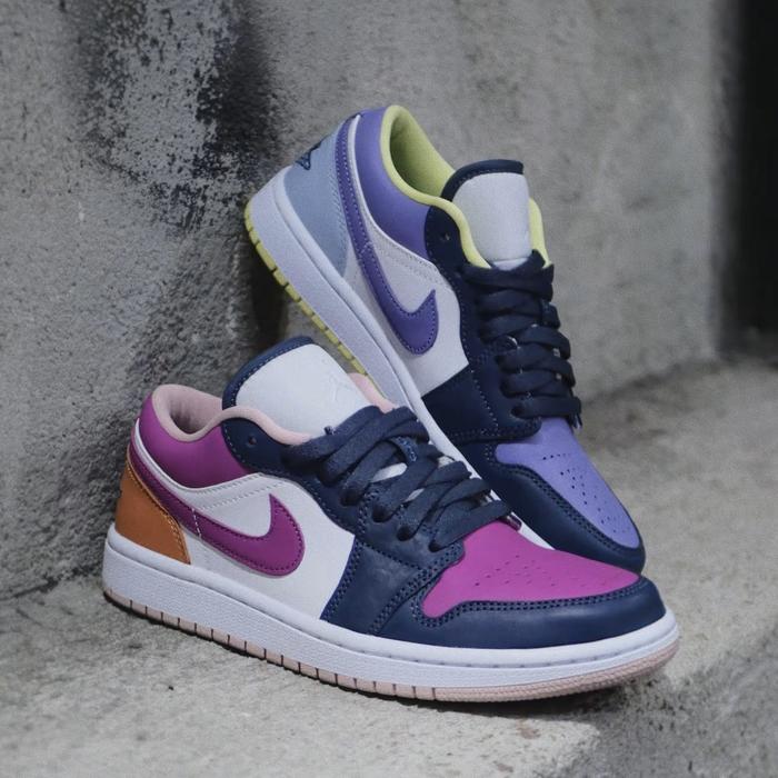 Nike Air Jordan 1 Low Mismatched Purple Magenta 100% Authentic