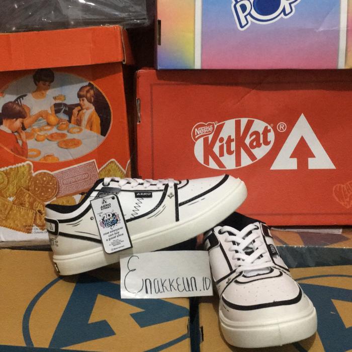 SEPATU AEROSTREET 2D CHANGE COLOUR