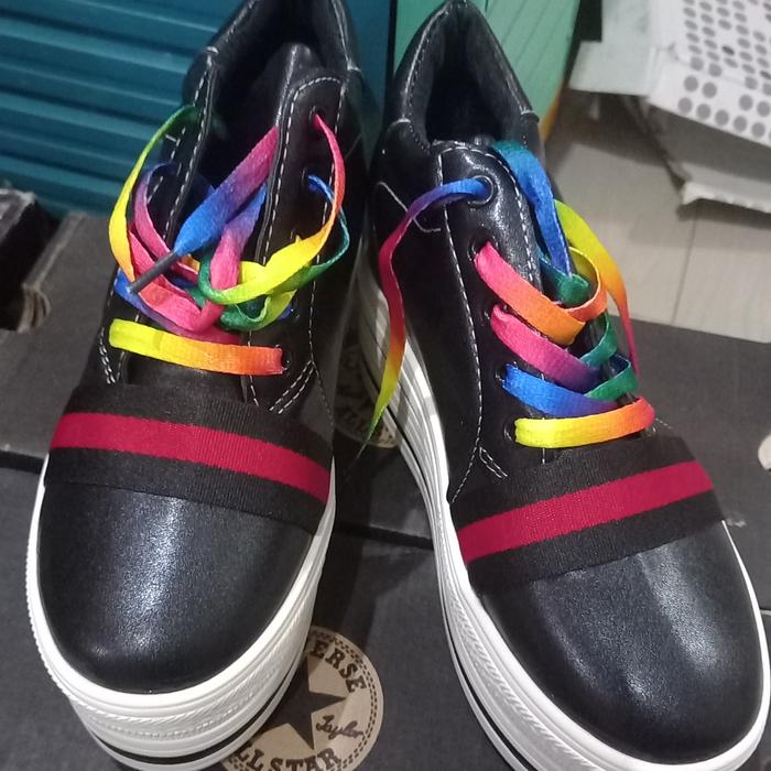 sepatu kets wedges sofiya