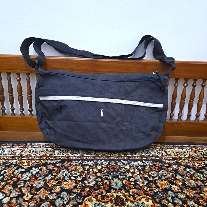 tas selempang hazzys pria