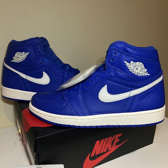 AJ 1 HI / Air Jordan 1 High OG Hyper Royal Blue Authentic 100%