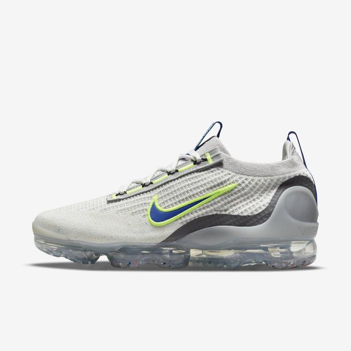 Sepatu Sneakers Nike Air Vapormax Flyknit DC9394-100 Original 100%