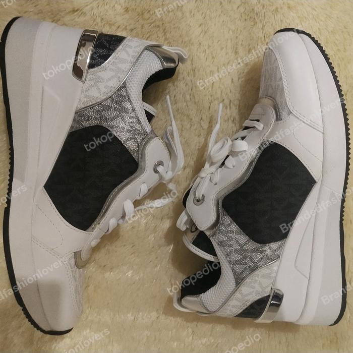 MK Trainer MK Signature Sneaker
