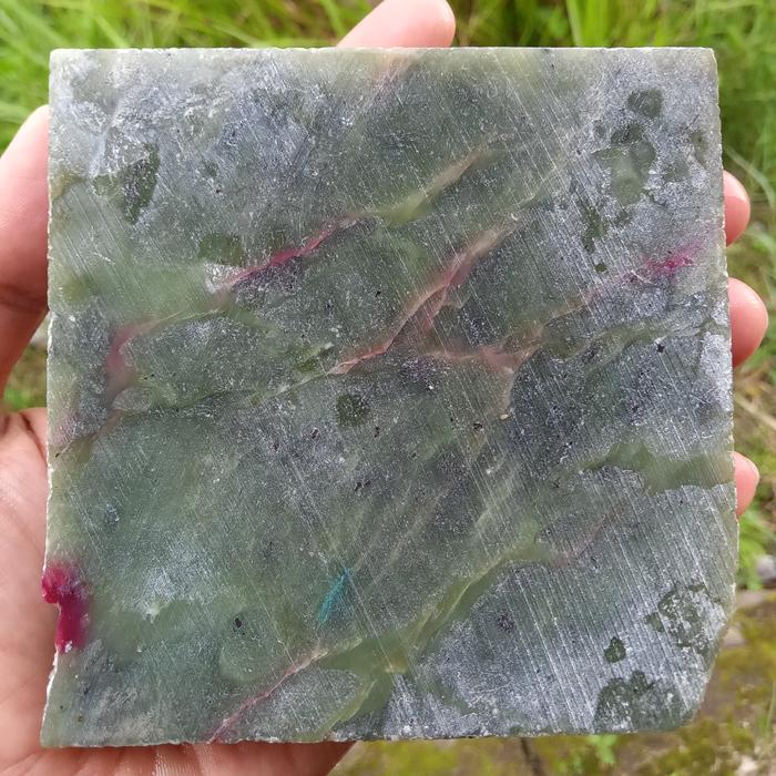 Batu GIOK ACEH - NEPHRITE JADE ( Bahan Akik - bukan bacan )