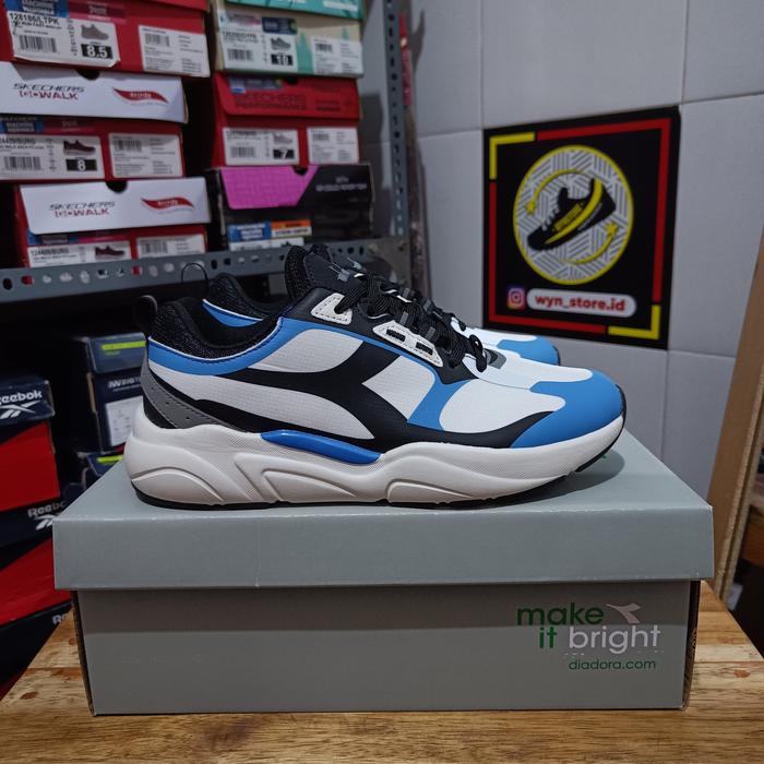 Diadora Fogo White