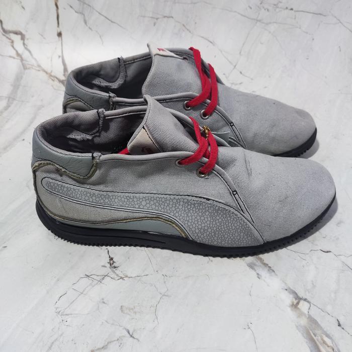 Sepatu Puma FTWMC/FVNMC Size 41 ½ 100% Original Thrifting