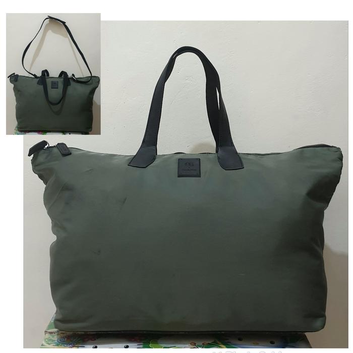 travel bag nilon tebal / tote jumbo sling, brand COURONNE, JUAL MINUS,second monza