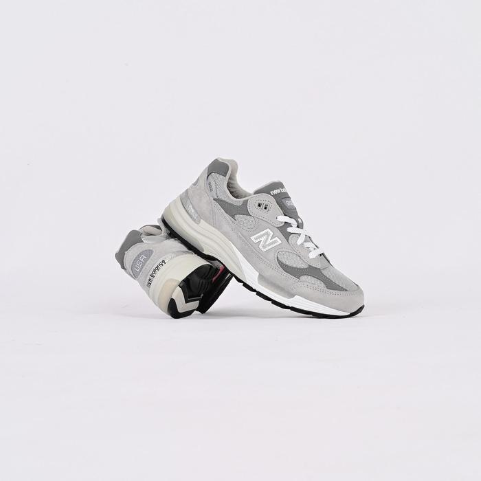 New Balance 992