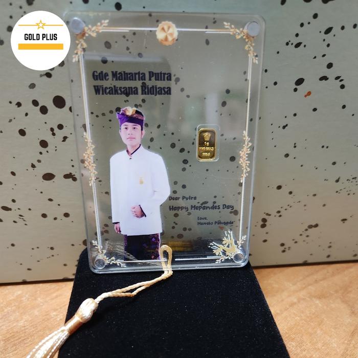 kado acrylic custom antam gold