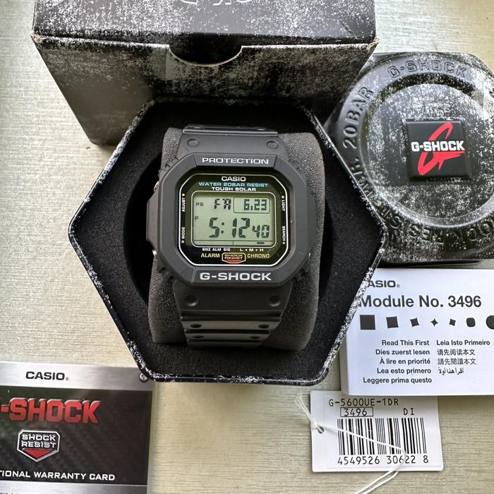 gshock g5600ue g shock g 5600ue g-shock g-5600ue-1dr original New