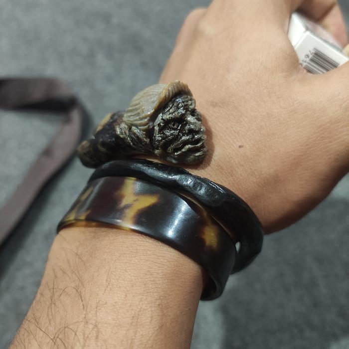 GELANG AKAR BAHAR ASLI BONGGOL BATU UKIR SEMAR