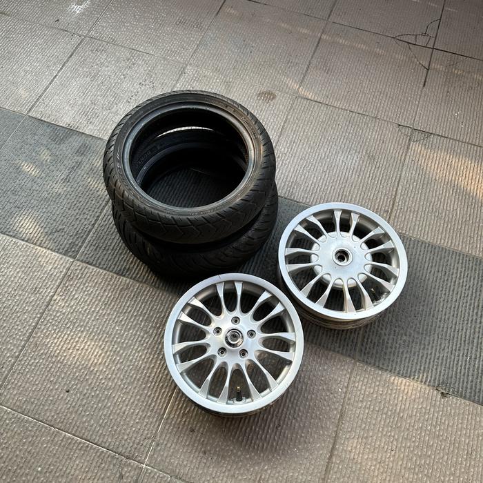 Velg Vespa Sprint R12 Ban Vespa Sprint