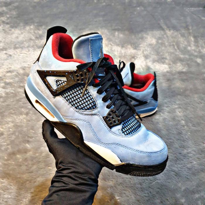 AIR JORDAN 4 TRAVIS SCOTT CACTUS JACK SNEAKERS MURAH