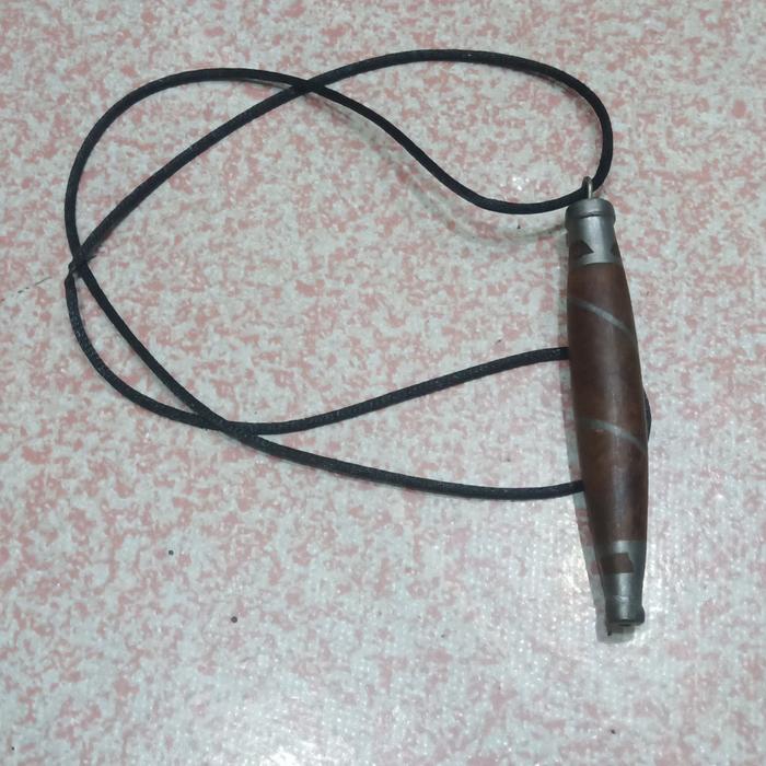 kalung cemeti ali kayu ulin unik