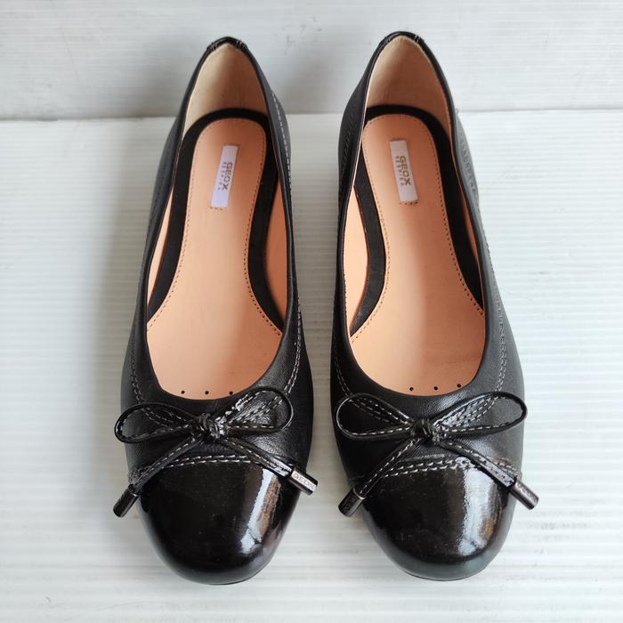 GEOX Respira black leather flats sepatu kulit hitam wanita sz 35