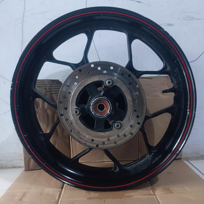 velg belakang r25 original biru