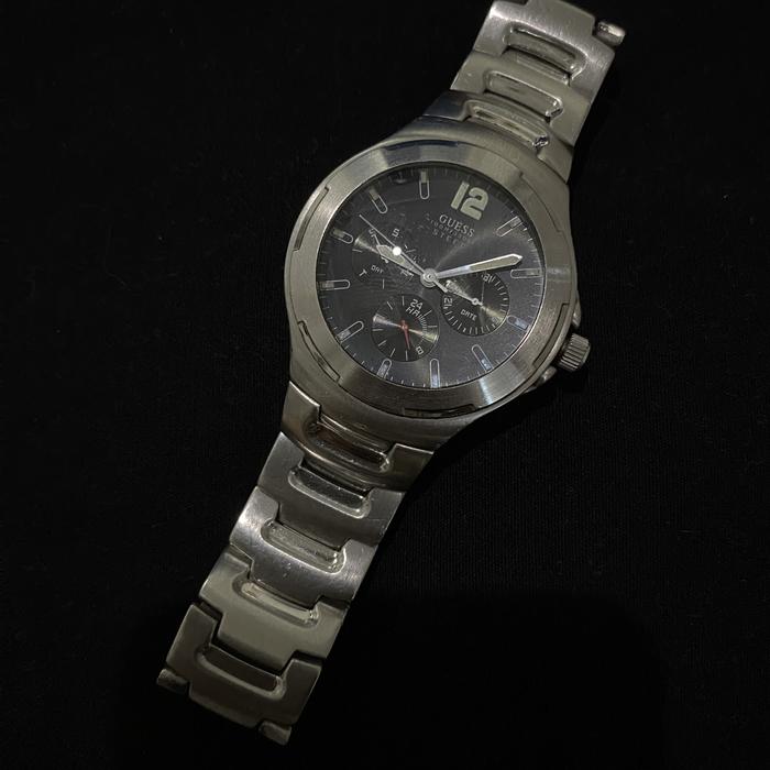 Jam Tangan Guess Steel