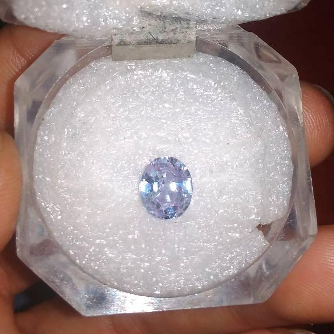 Batu Kristal Es