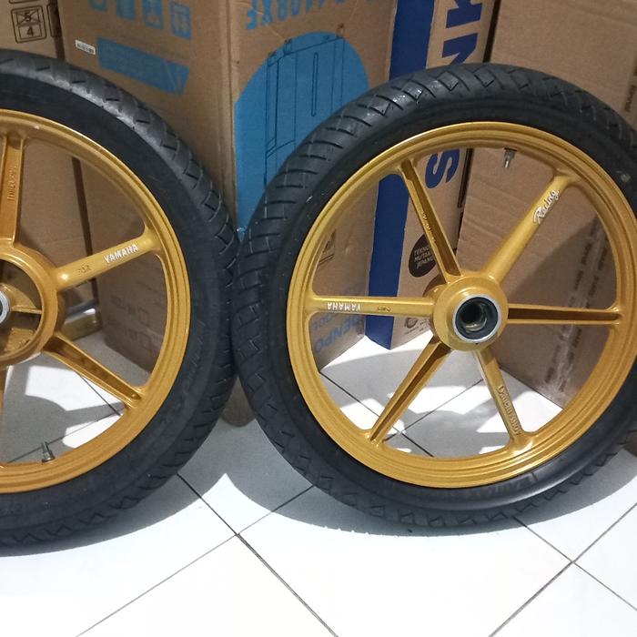 Daiichi Alloy Yamaha ring 18" Plus Ban Battlax