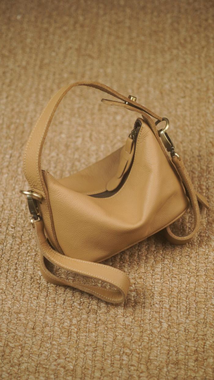 RFL genuine leather - TAS WANITA KULIT ASLI - TAS KULIT ASLI RFL