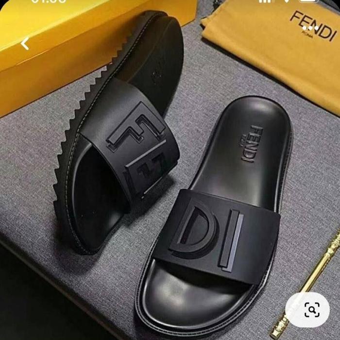 sendal slip on hitam fashion pria FNI import good quality qee