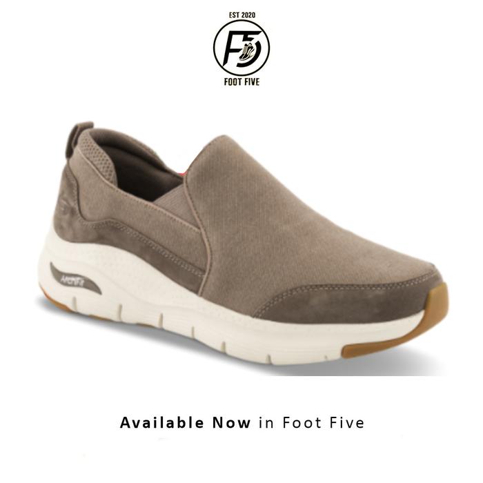 Sepatu Slip on Pria Skechers Arch Fit Leverich Original BNIB
