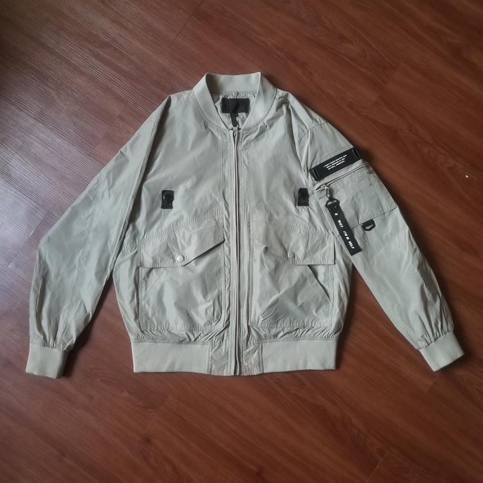 frank store bomber jacket