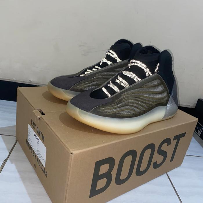 yeezy quantum qntm