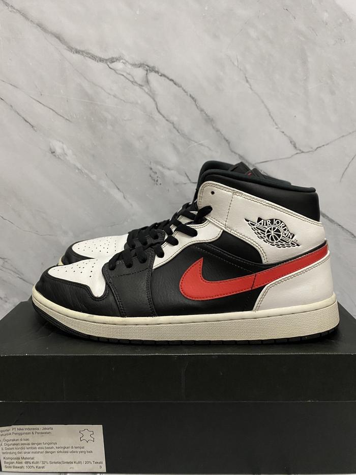 SIZE 46 AIR JORDAN 1 MID CHILE RED 100% AUTHENTIC