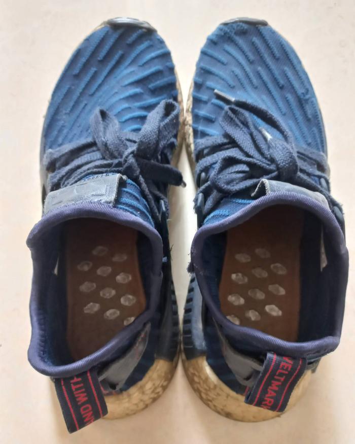 Sepatu Adidas NMD XR1 Bekas