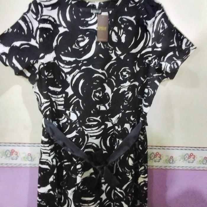 Baju terusan midi dress Eprise XXL Hitam motif bunga