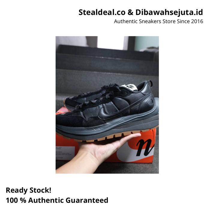 NIKE SACAI BLACK GUM