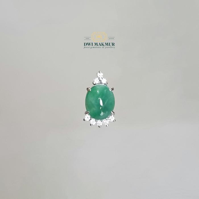 Certified, Type A JADEITE JADE Gold Diamond Pendant