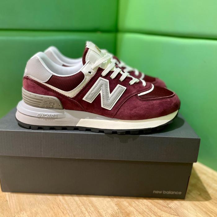 New Balance 574 Burgundy