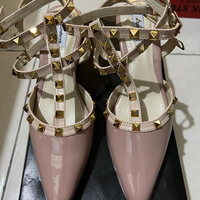 Abundance Shoes