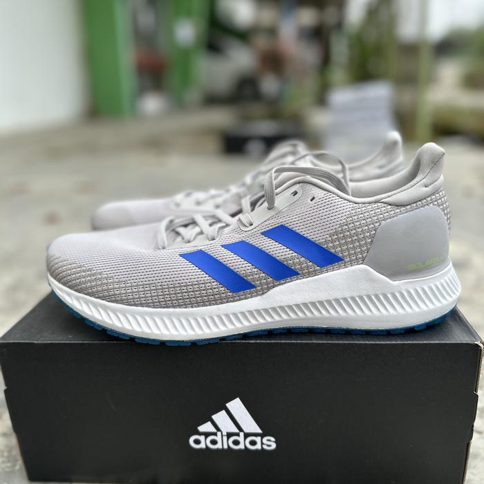 Sepatu Running Adidas RUNNING Sepatu Solarblaze Pria Abu-abu EE4230