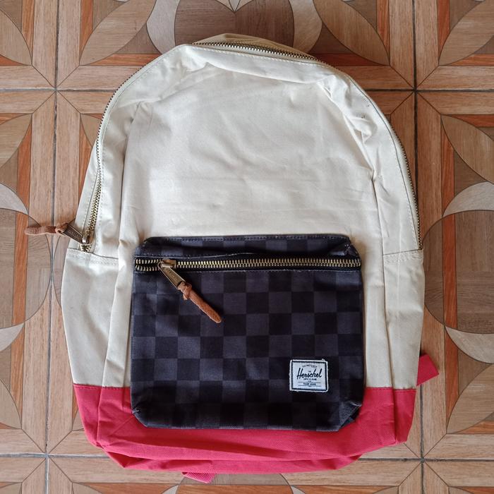 tas herschel motif x kangol carhartt vans dickies