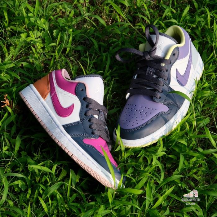 NIKE AIR JORDAN 1 LOW MISMATCHED PURPLE MAGENTA 100% ORIGINAL