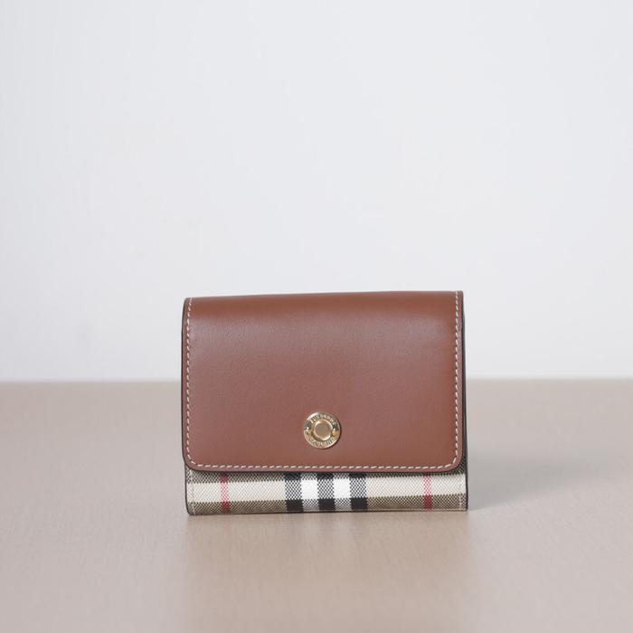 BURBERRY Lancaster Canvas Check Trifold Wallet in Archive Beige / Tan