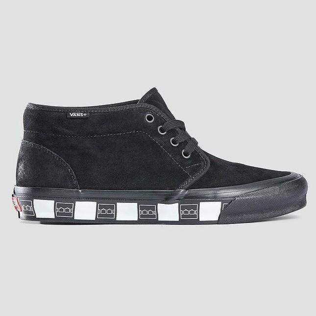 VANS Vault OG Chukka LX x The Trilogy Tapes Blackout Original Resmi