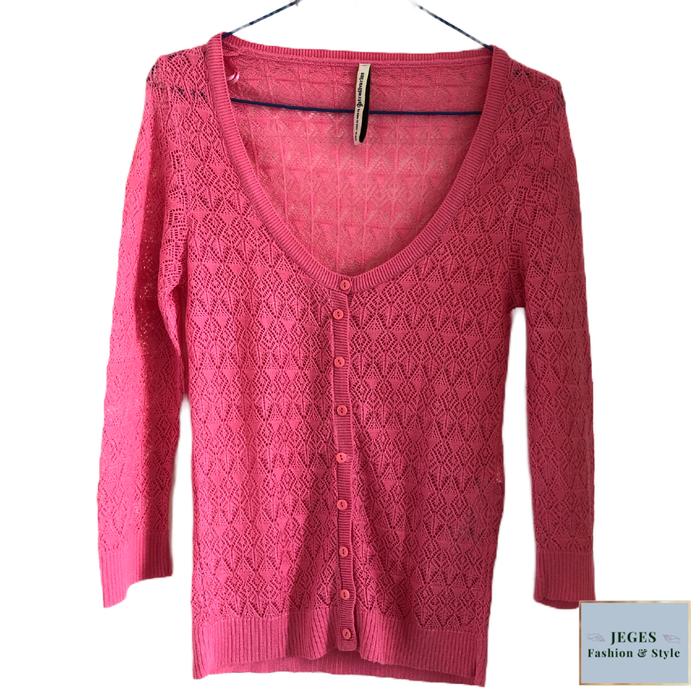Cardigan wanita stradivarius preloved warna pink